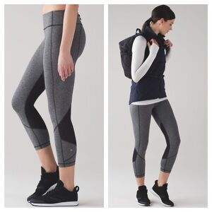 Lululemon / Pace Rival Crop 22” grey black panel 4